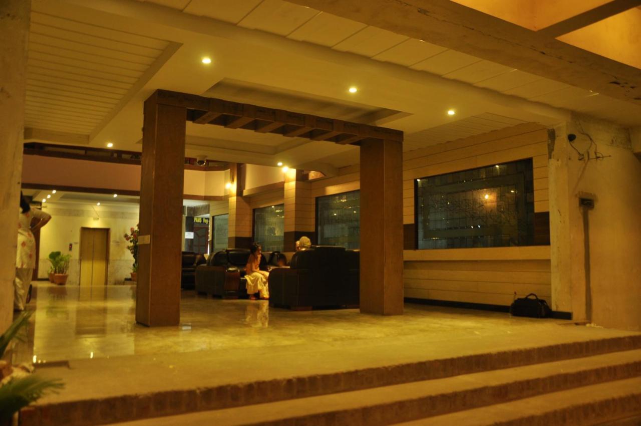 Hotel Pams Mayiladuthurai Exterior foto